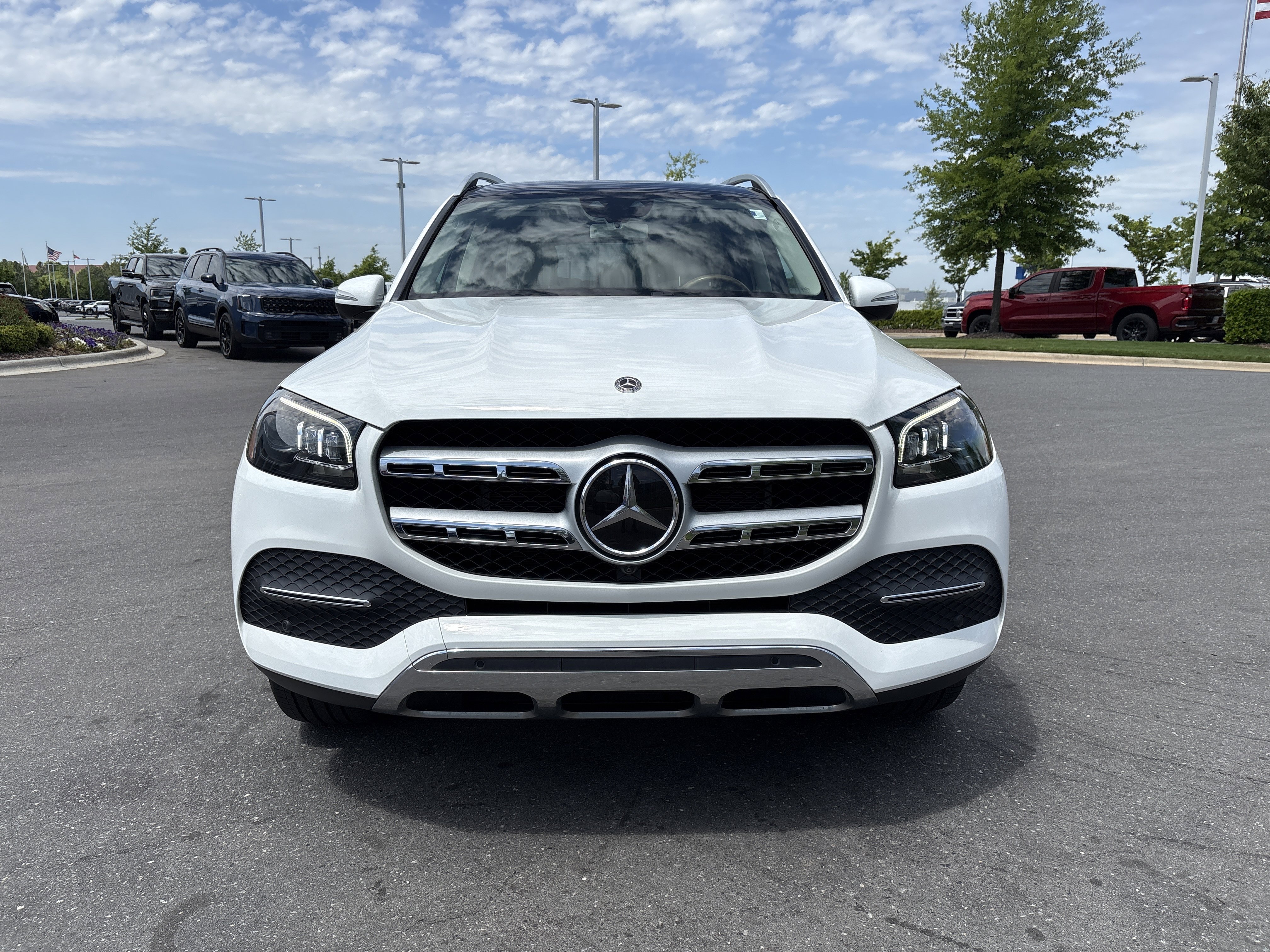 Used 2020 Mercedes-Benz GLS 450 4MATIC image 3