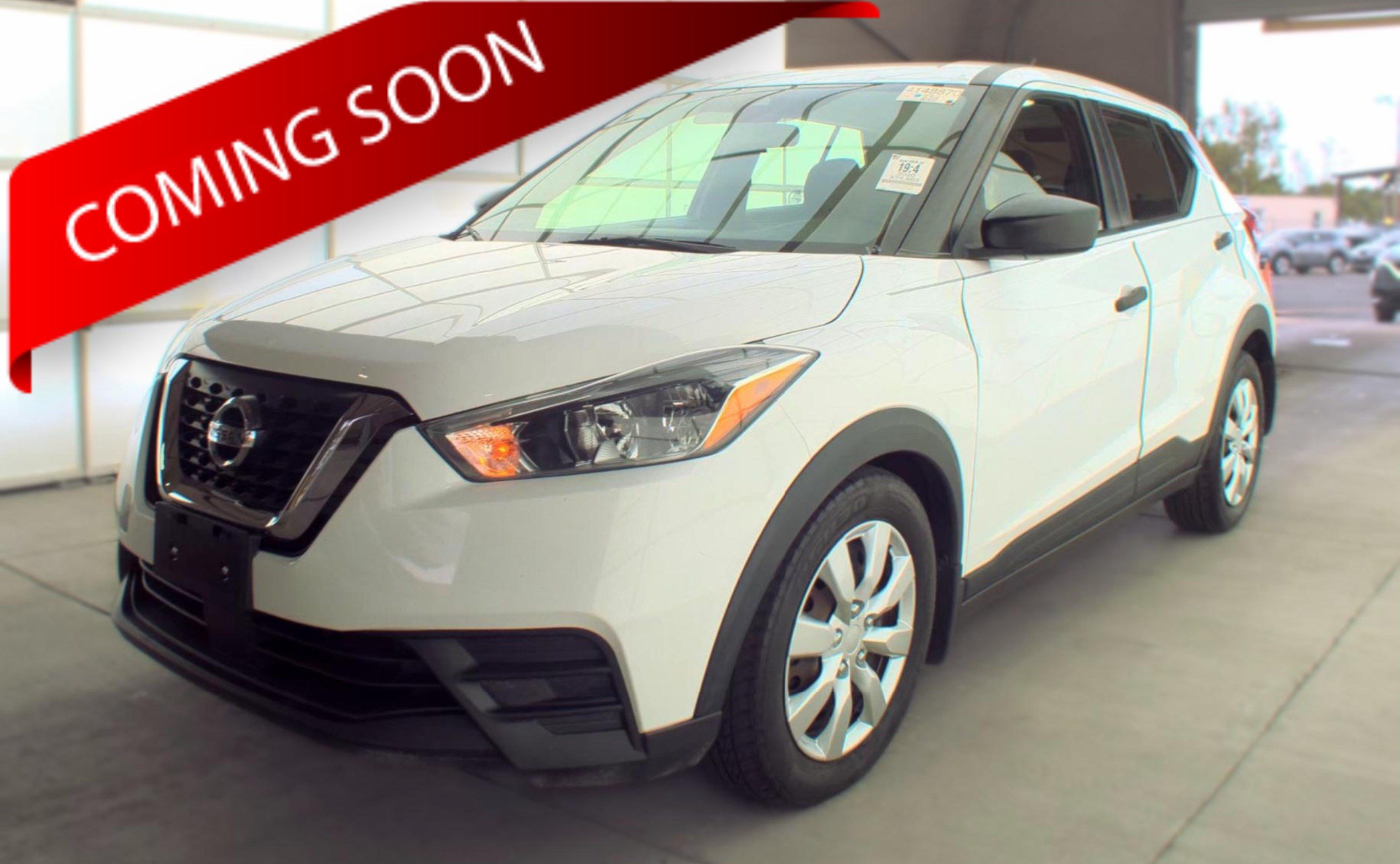 Used 2020 Nissan Kicks S FWD image 1
