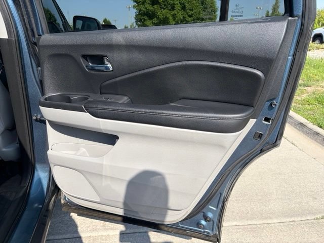Used 2017 Honda Pilot EX-L image 18