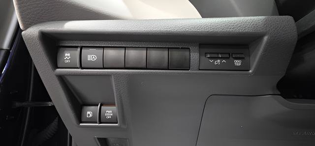 Used 2023 Toyota Sienna LE image 16