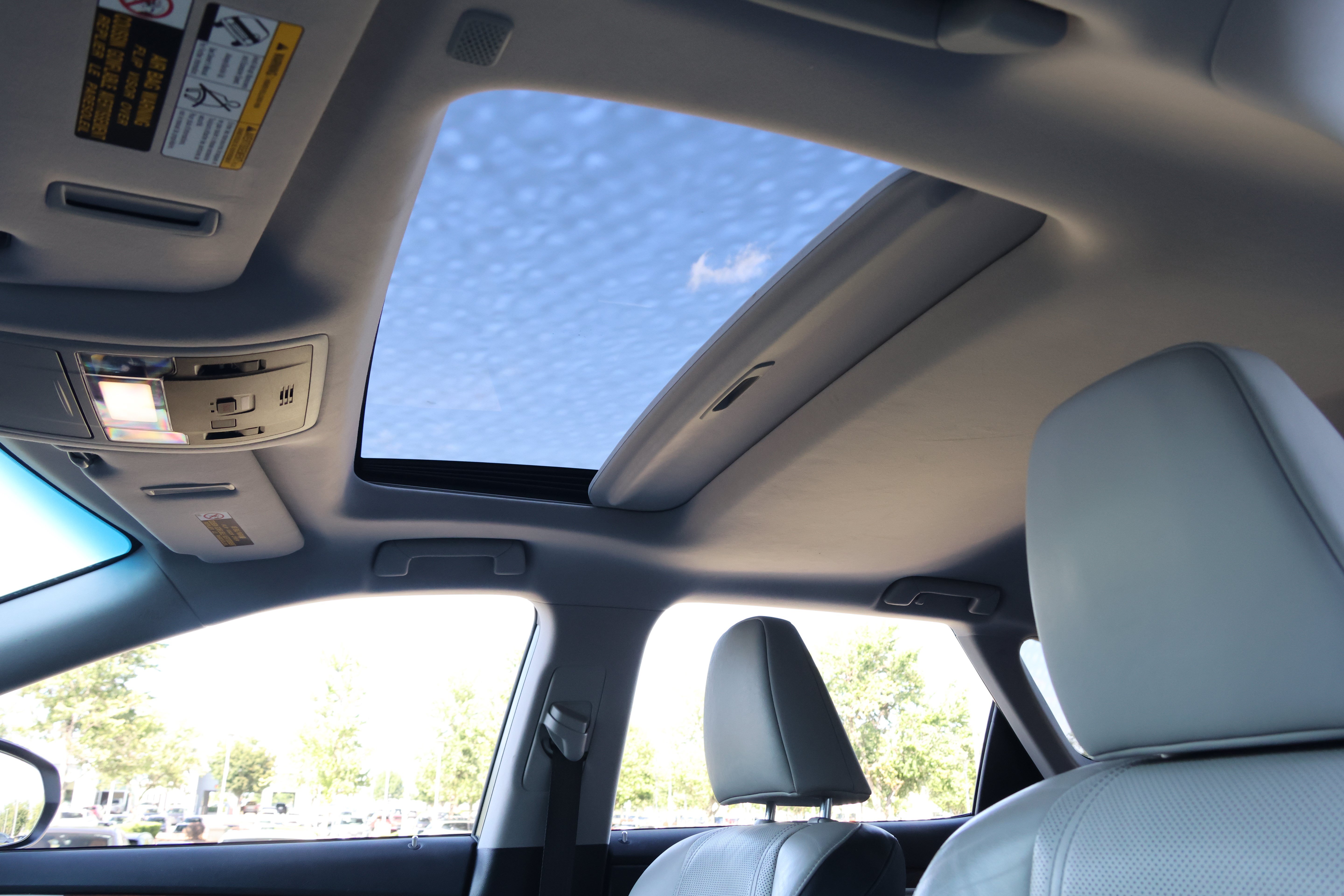 Used 2018 Lexus RX 350L FWD image 32