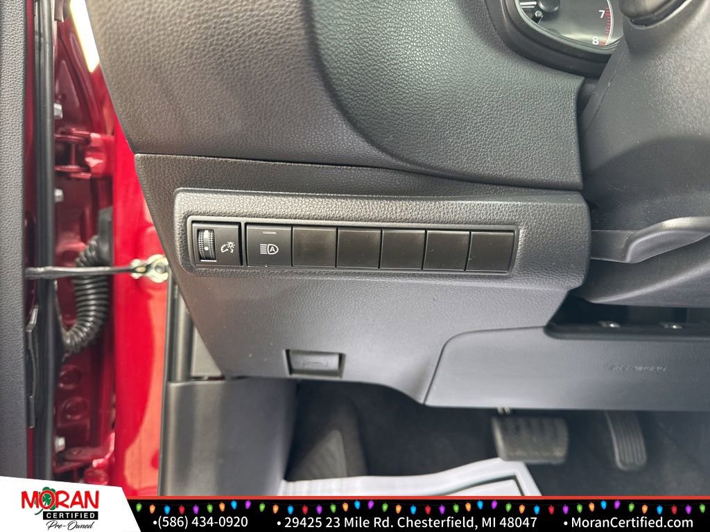 Used 2024 Toyota Corolla LE image 15