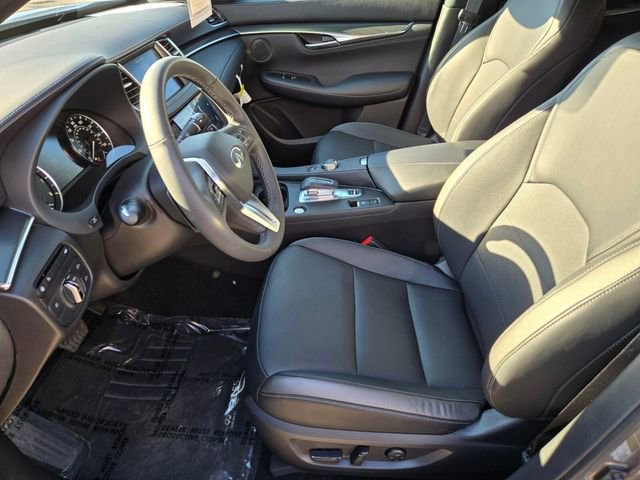 Used 2025 INFINITI QX55 Luxe w/ Cargo Package image 11