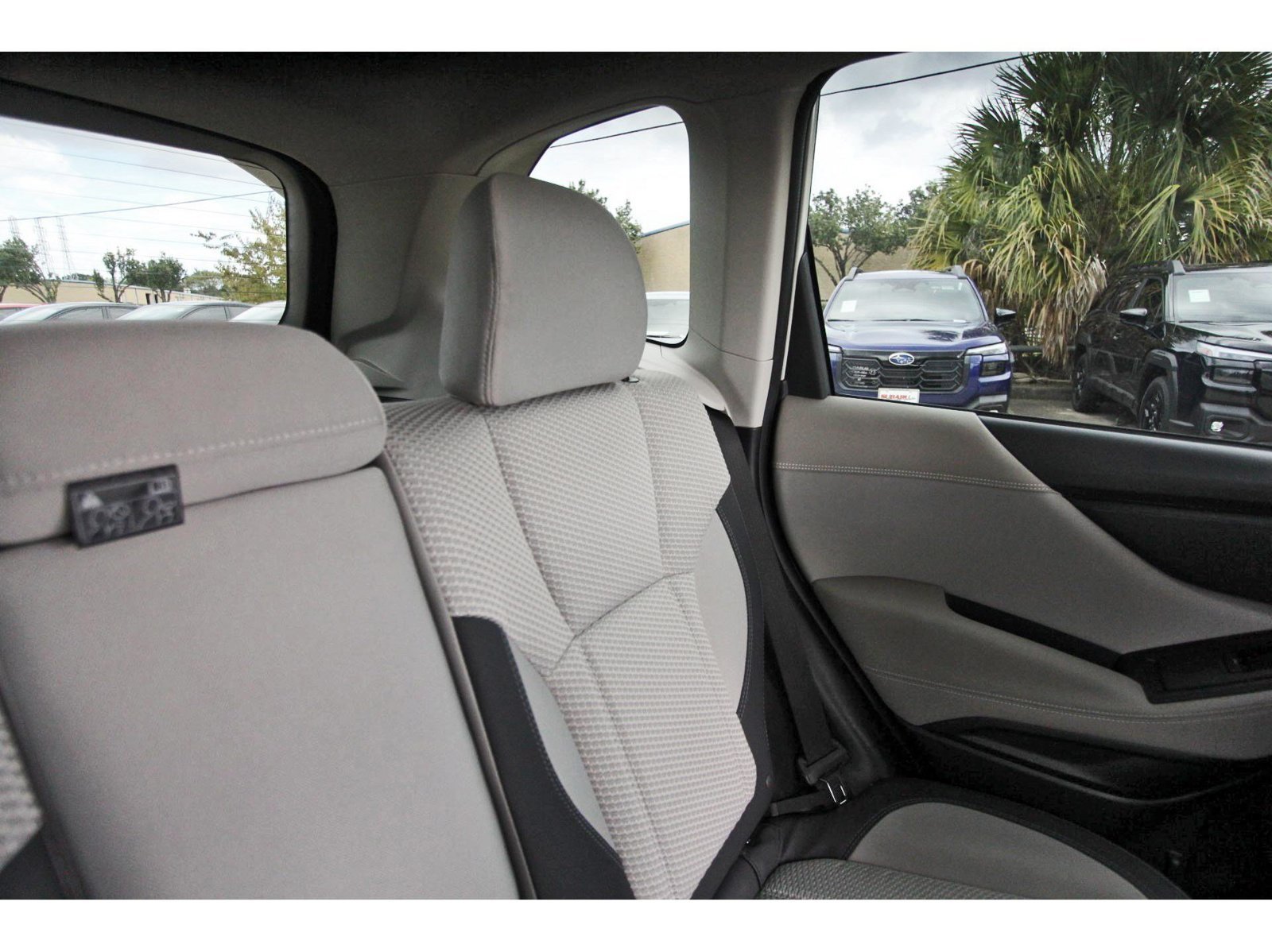 Used 2021 Subaru Forester Premium AWD/4WD image 12