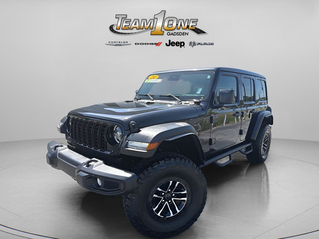 Used 2024 Jeep Wrangler Willys image 3