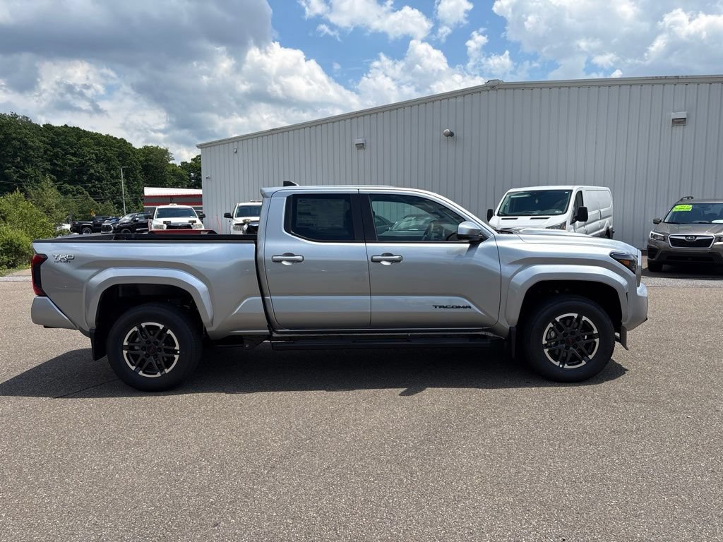 Certified 2026 Toyota Tacoma TRD Sport AWD/4WD image 8