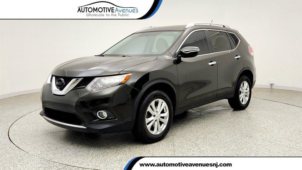 Used 2016 Nissan Rogue SV AWD/4WD image 1