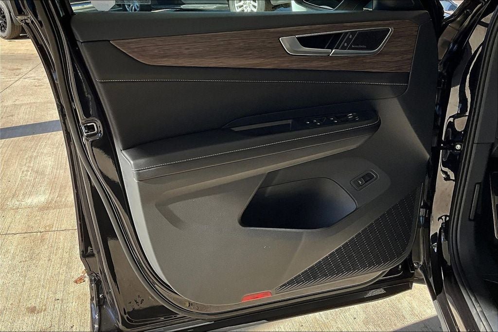 New 2026 Volkswagen Atlas SEL Premium R-Line image 27