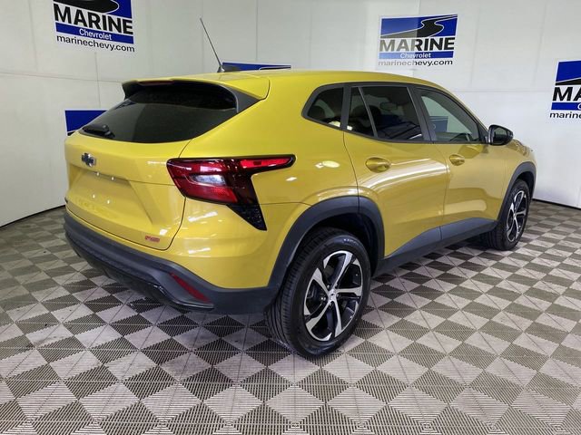 Used 2024 Chevrolet Trax RS w/ Driver Confidence Package image 16
