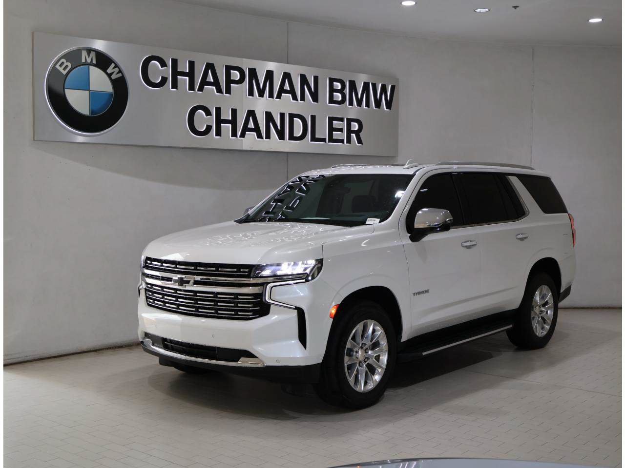 Used 2021 Chevrolet Tahoe Premier w/ Premium Package AWD/4WD image 1