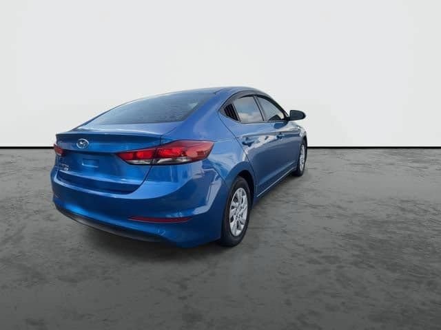 Used 2018 Hyundai Elantra SE FWD image 9