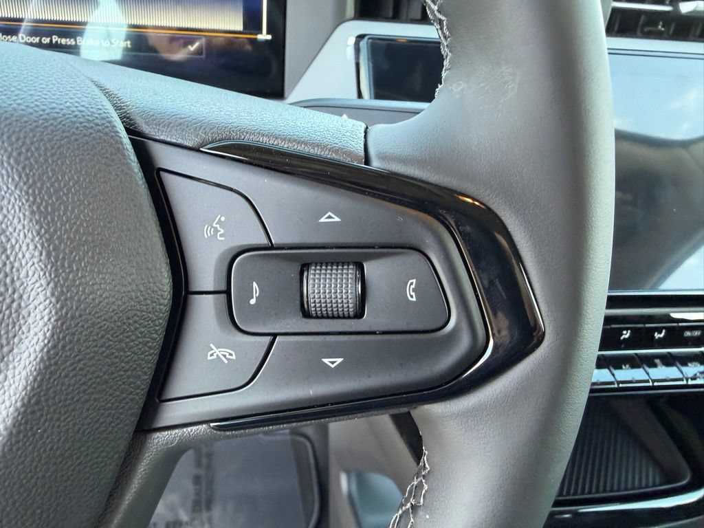 New 2027 Chevrolet Bolt LT w/ Comfort Package FWD image 23
