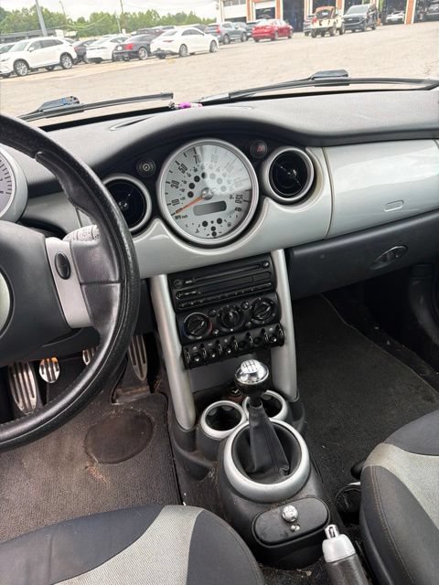 Used 2003 MINI Cooper S FWD image 7