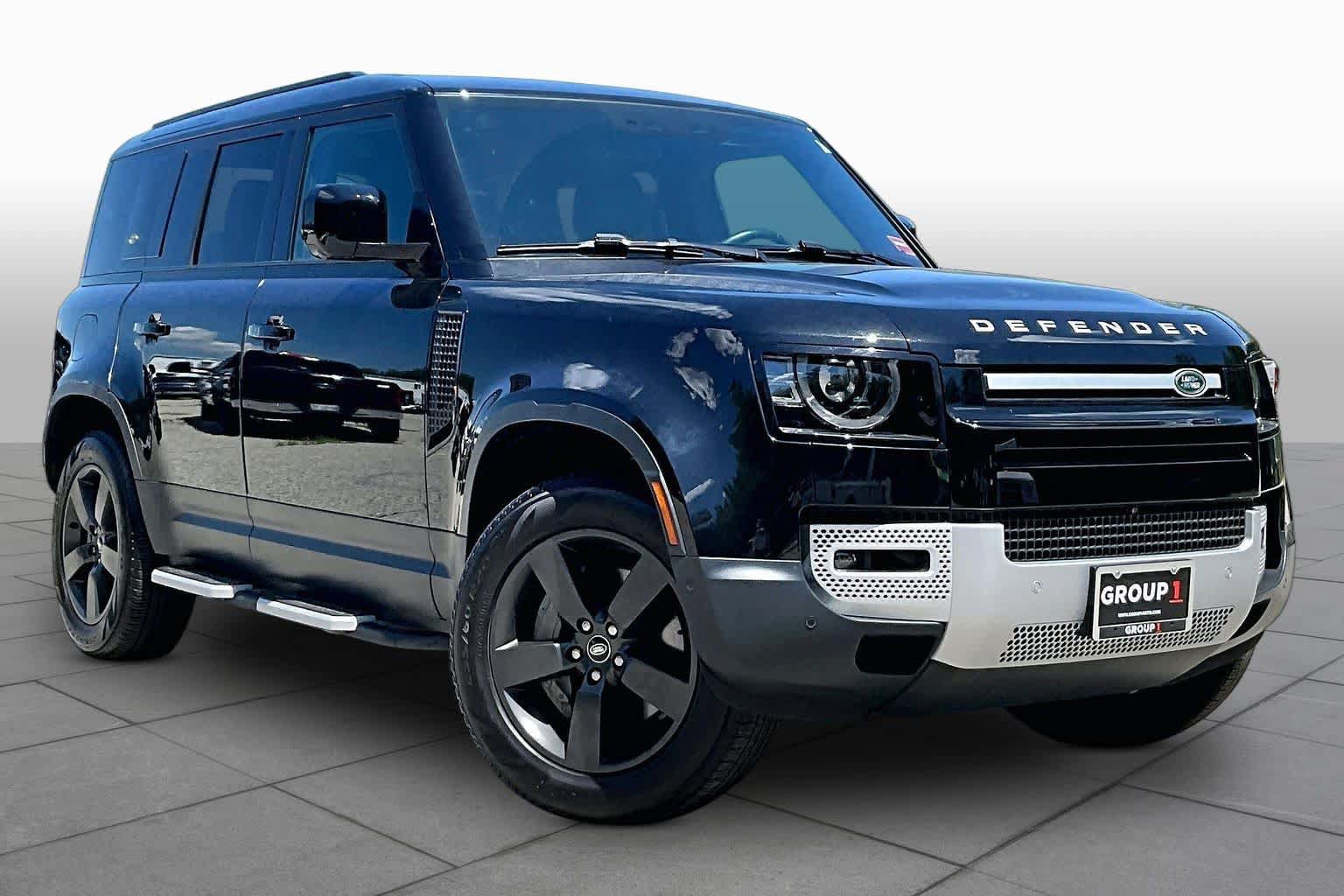 Used 2023 Land Rover Defender 110 SE AWD/4WD image 3