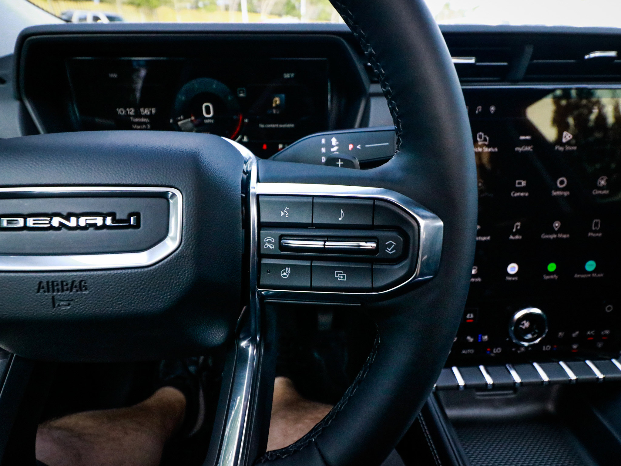 Used 2026 GMC Terrain Denali image 21
