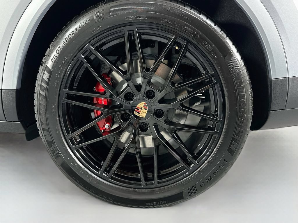 New 2026 Porsche Cayenne S AWD/4WD image 33