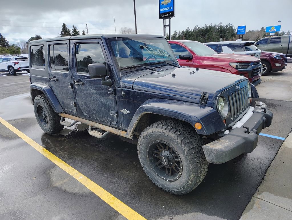 Used 2013 Jeep Wrangler Unlimited Sport image 2