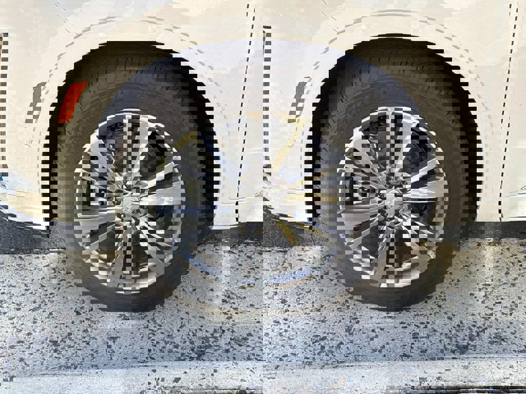 New 2025 Cadillac XT6 Premium Luxury w/ Technology Package image 7