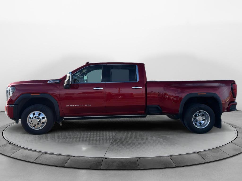 Used 2024 GMC Sierra 3500 Denali w/ Denali Reserve Package image 8