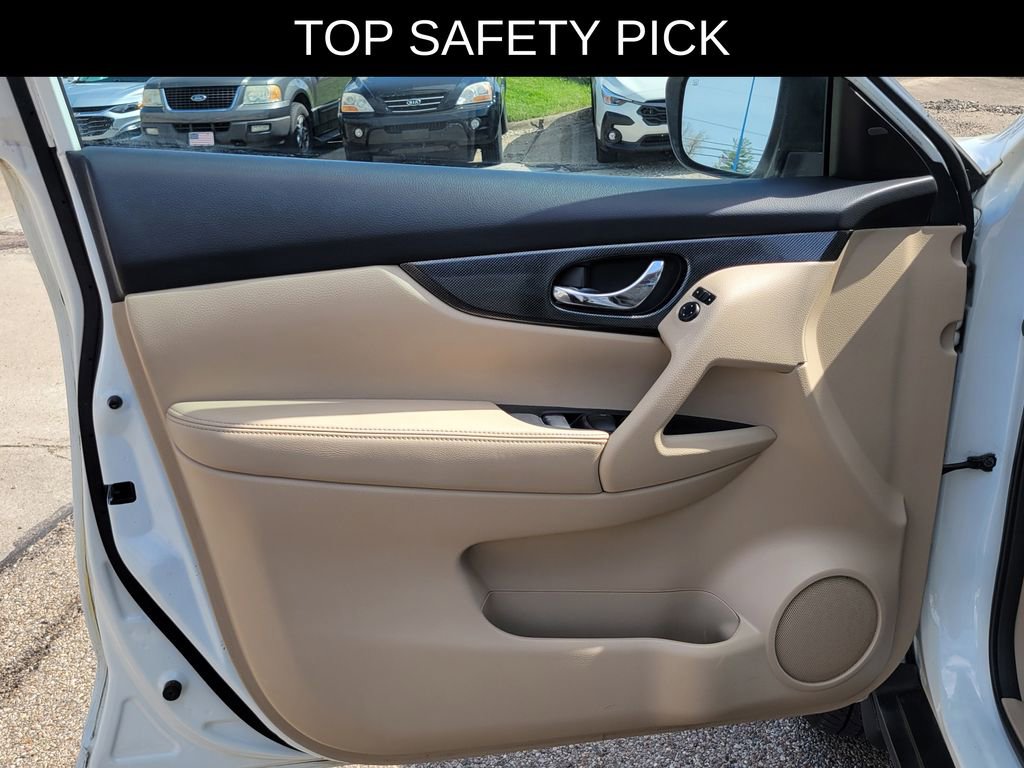 Used 2015 Nissan Rogue SL w/ SL Premium Package image 19