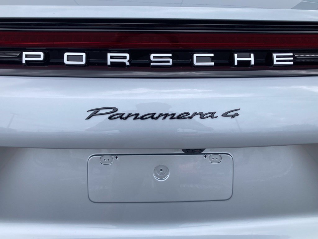 New 2025 Porsche Panamera 4 AWD/4WD image 10