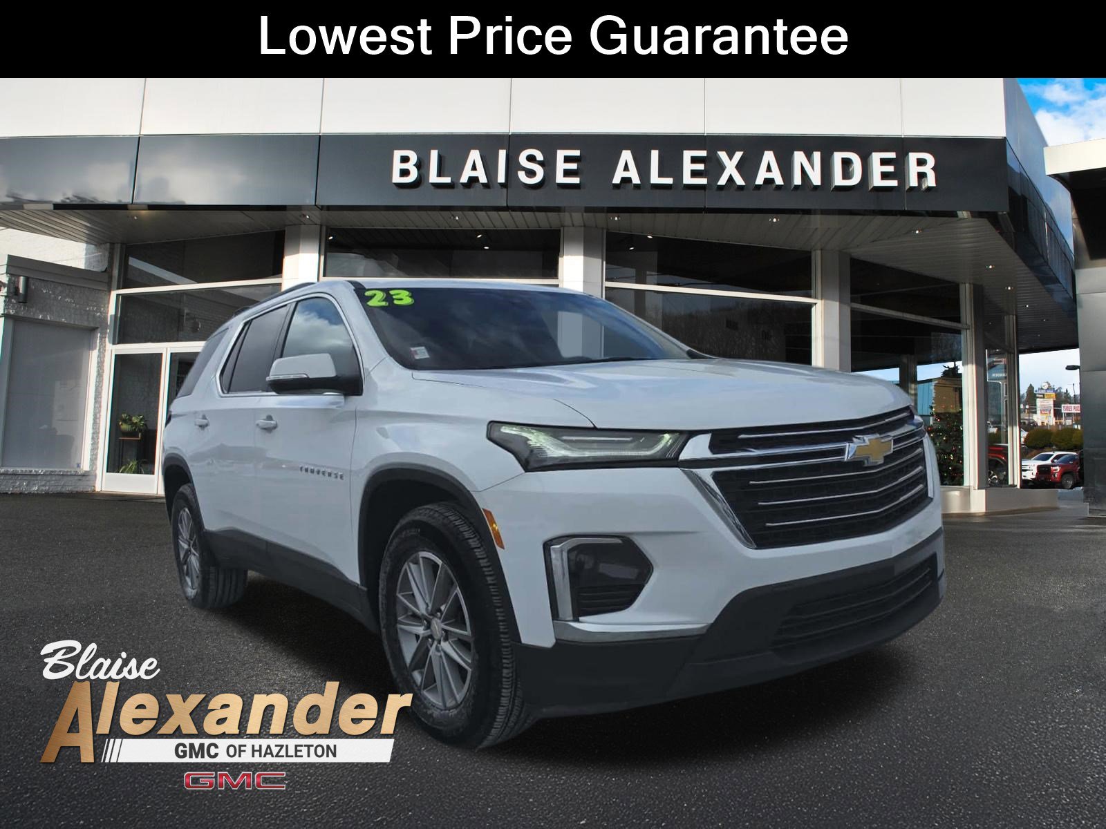 Used 2023 Chevrolet Traverse LT