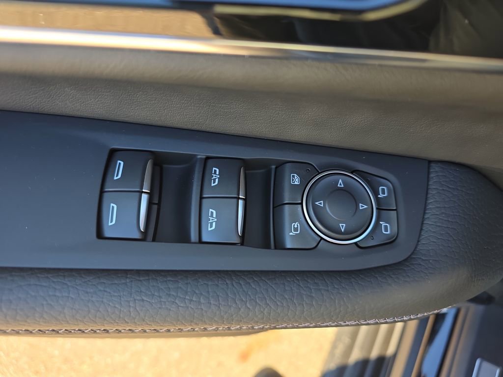 New 2026 GMC Yukon XL Denali w/ LPO, Floor Liner Package AWD/4WD image 29