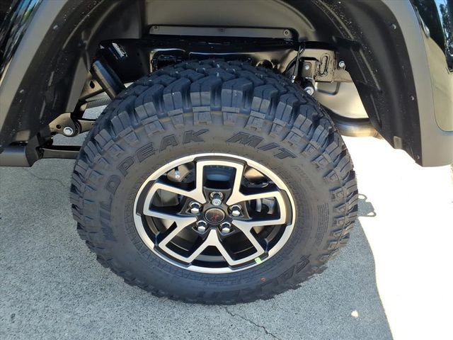 New 2025 Jeep Gladiator Rubicon image 19