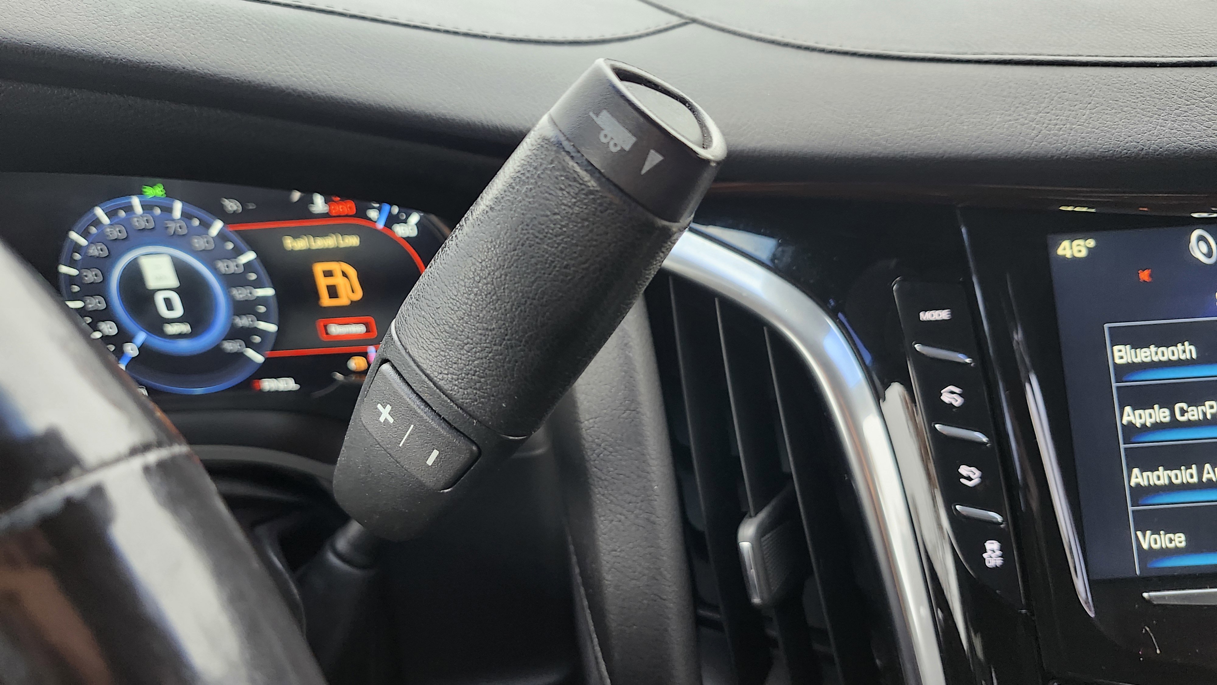 Used 2018 Cadillac Escalade Luxury image 33