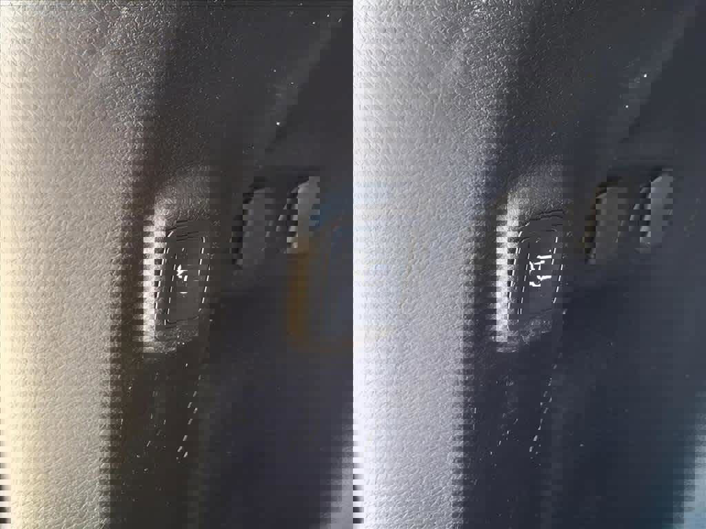 Used 2022 Jeep Cherokee Latitude Lux image 6