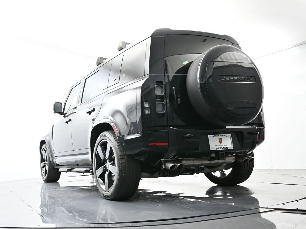 Used 2024 Land Rover Defender 110 V8 image 47