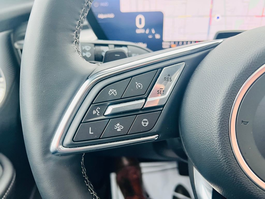 Used 2025 Buick Enclave Avenir w/ Super Cruise Package image 35