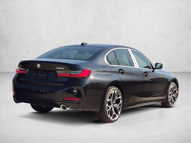 New 2026 BMW 330i xDrive Sedan w/ Convenience Package AWD/4WD image 2