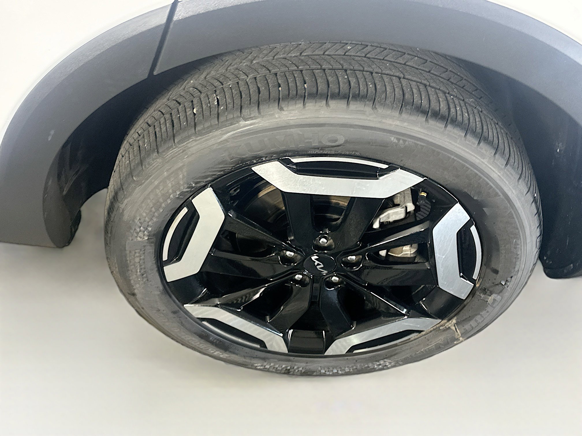 Used 2025 Kia Telluride S image 11