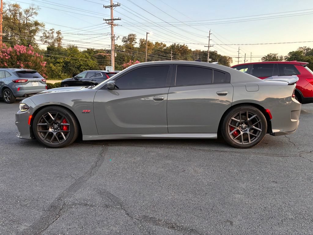 Used 2018 Dodge Charger R/T Scat Pack RWD image 4