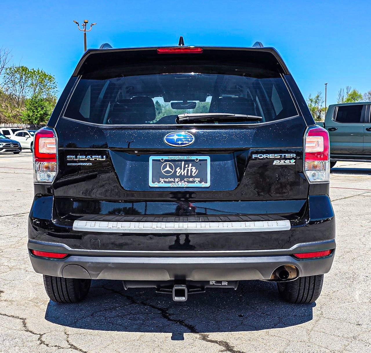 Used 2017 Subaru Forester 2.5i Premium image 5