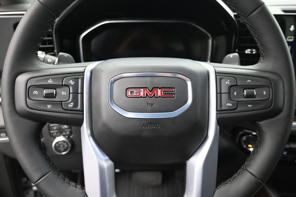 Used 2026 GMC Sierra 1500 Elevation w/ Elevation Premium Package AWD/4WD image 12