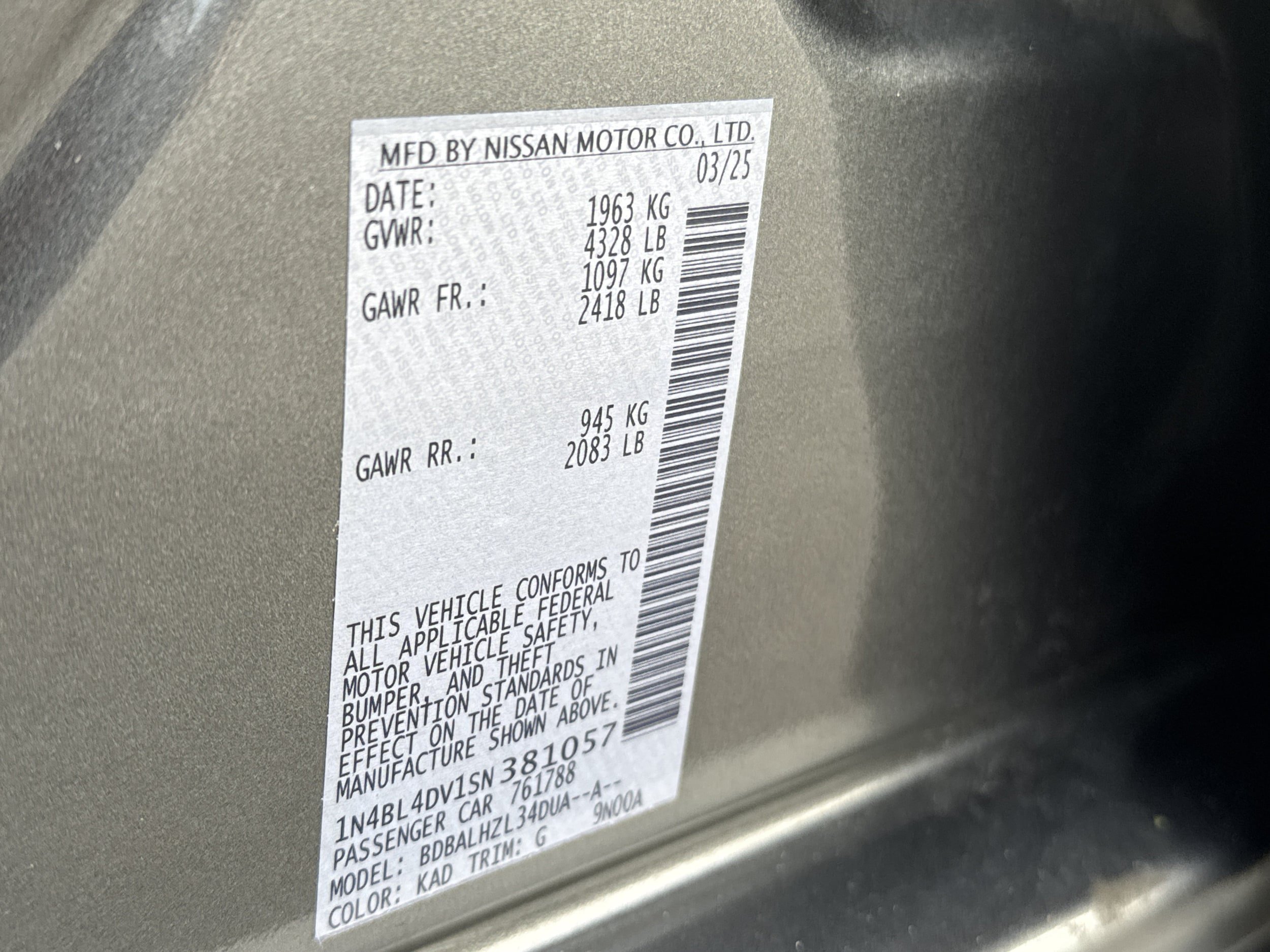 Used 2025 Nissan Altima 2.5 SV FWD image 34