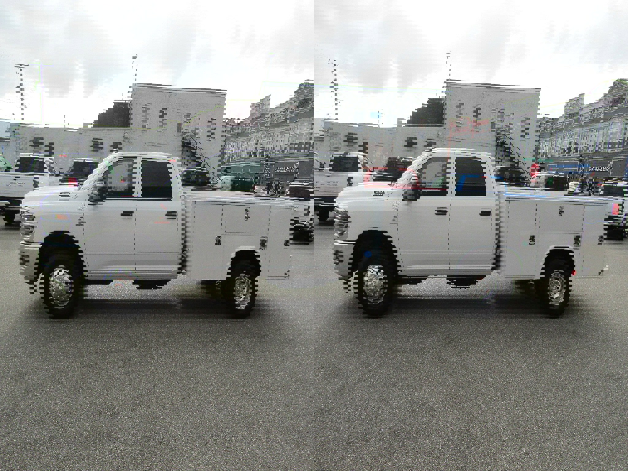 Used 2025 RAM 3500 Tradesman w/ Chrome Appearance Group image 6