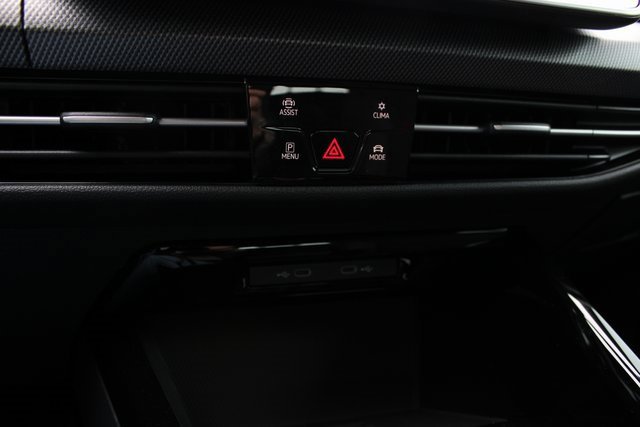 New 2026 Volkswagen GTI SE image 11