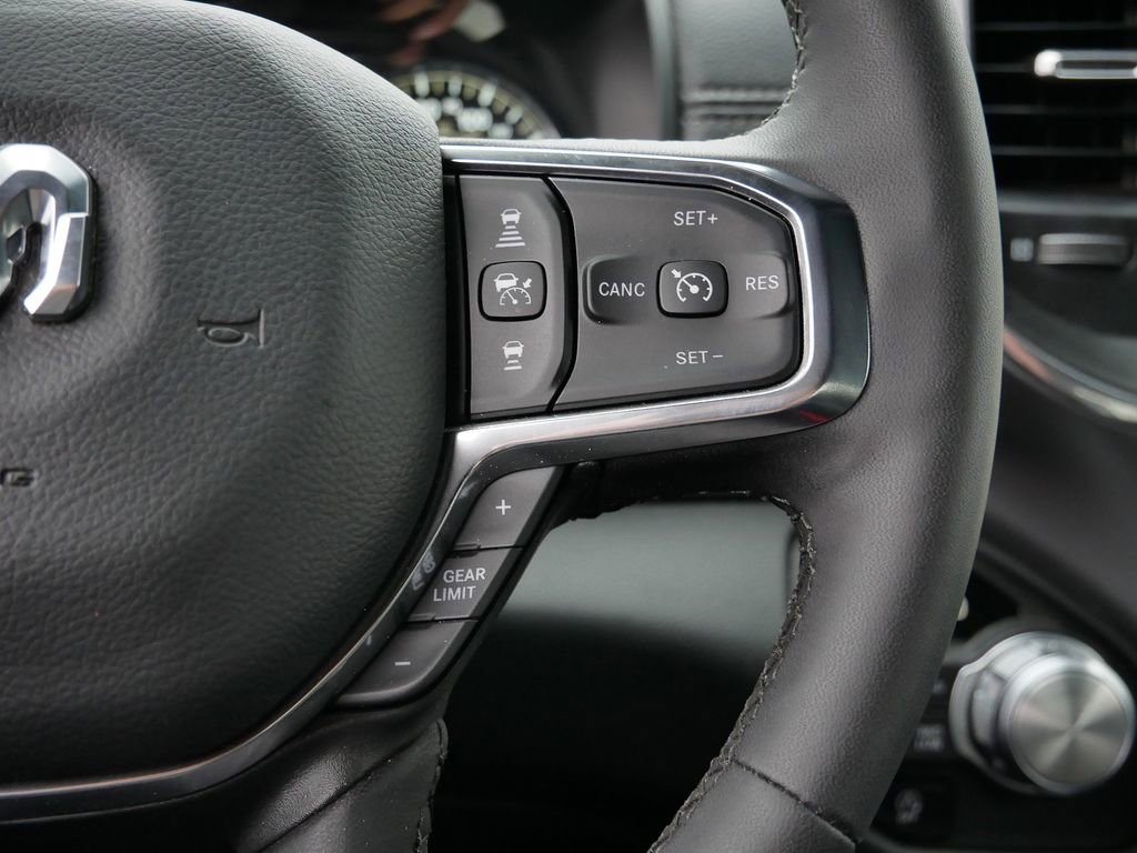 Used 2025 RAM 1500 Laramie image 25