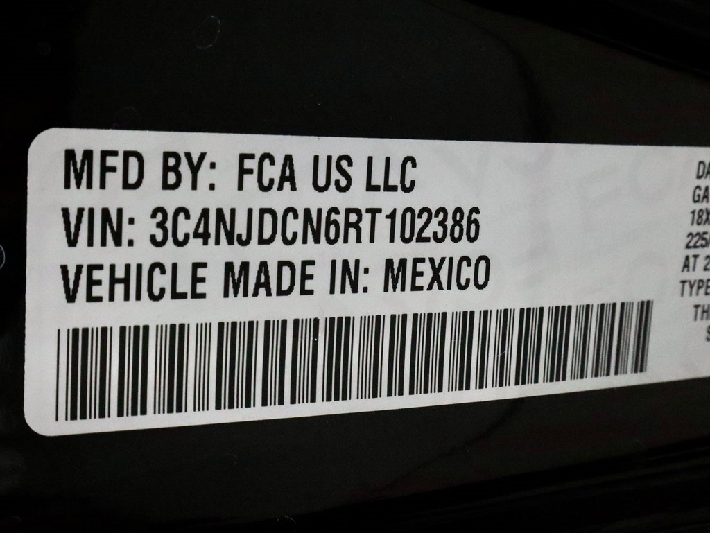 Used 2024 Jeep Compass Limited image 30