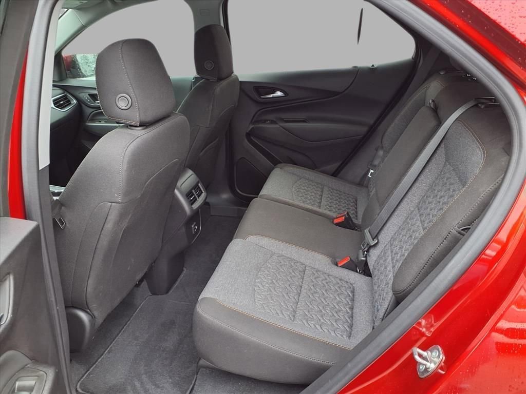 Used 2024 Chevrolet Equinox LT image 16