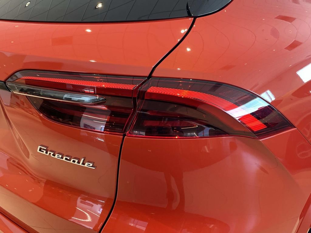 New 2026 Maserati Grecale Modena image 29