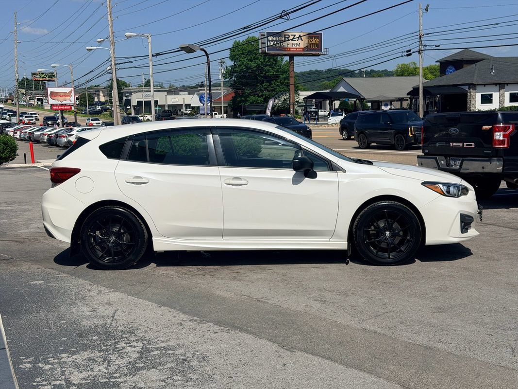 Used 2017 Subaru Impreza 2.0i AWD/4WD image 7
