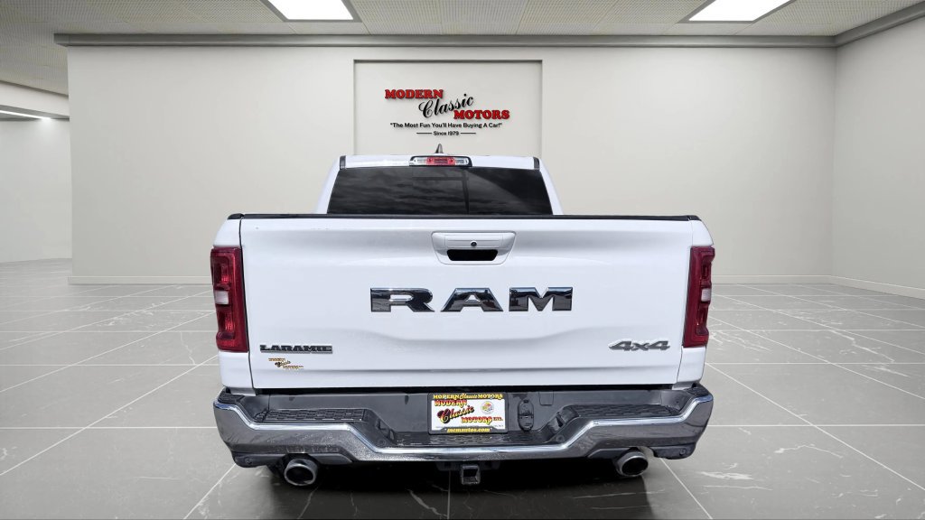 Used 2025 RAM 1500 Laramie AWD/4WD image 6