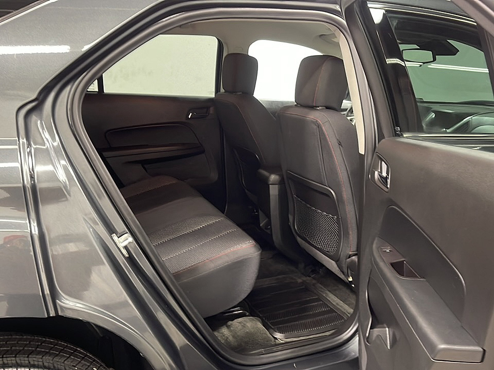 Used 2017 Chevrolet Equinox LT w/ Convenience Package FWD image 19