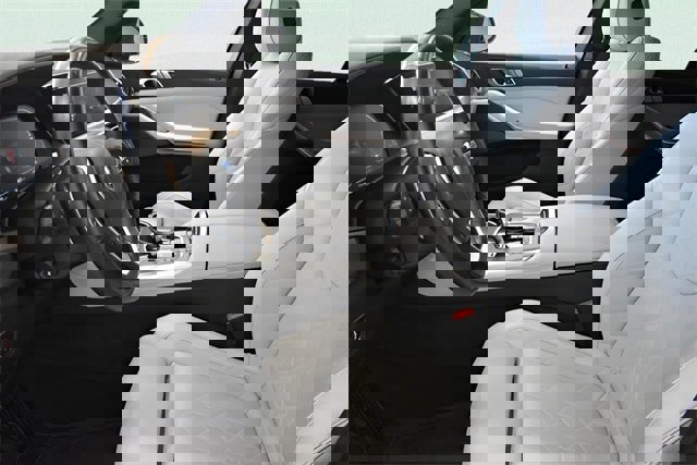 Used 2023 BMW X5 xDrive40i w/ Premium Package image 15