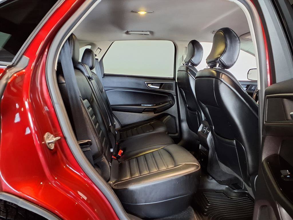Used 2015 Ford Edge SEL w/ Equipment Group 201A image 10