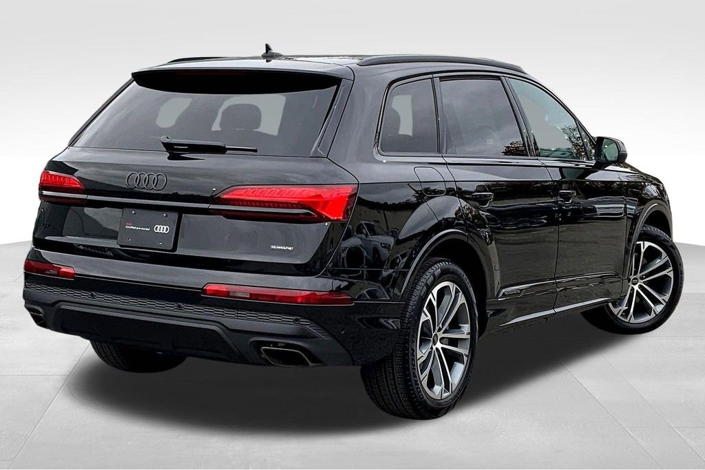 Certified 2025 Audi Q7 2.0T Premium w/ Convenience Plus Package image 13